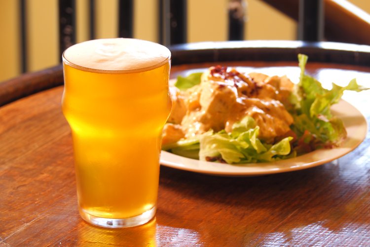 Aotearoa-アオテアロア- 800円。写真はハーフパイントで、1パイントなら1400円。