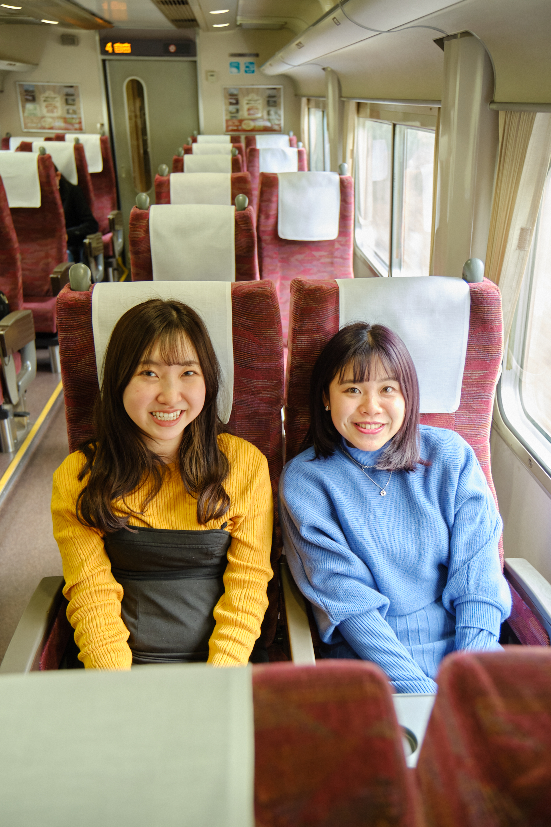 東京から卒業旅行の二人は、縁結びの神様として人気の出雲大社へ。　