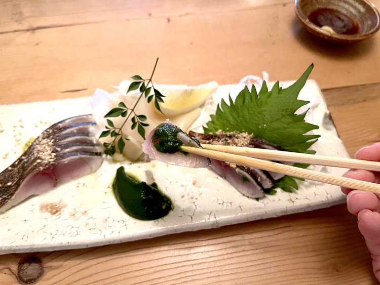 鍋物の代表格・春菊だが、ソースにするという新たな味わい方を知った。