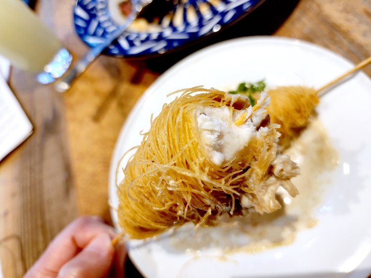 外はサクサク、中の白身魚はふっくら。