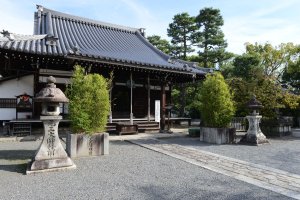 廬山寺