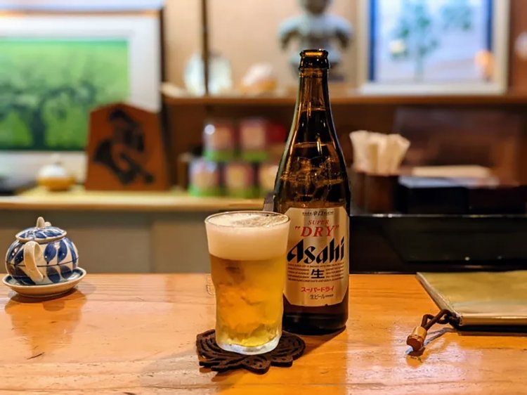 【酒場ナビ】弘前「弥三郎」駅舎