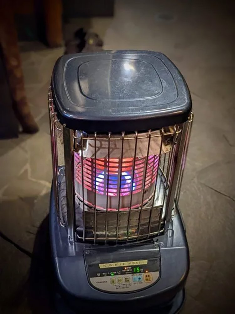 【酒場ナビ】弘前「弥三郎」駅舎