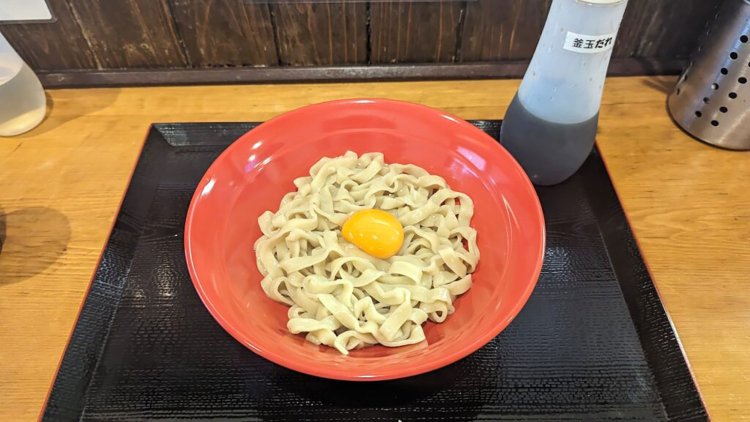 たまごかけめん(プレミアム)。