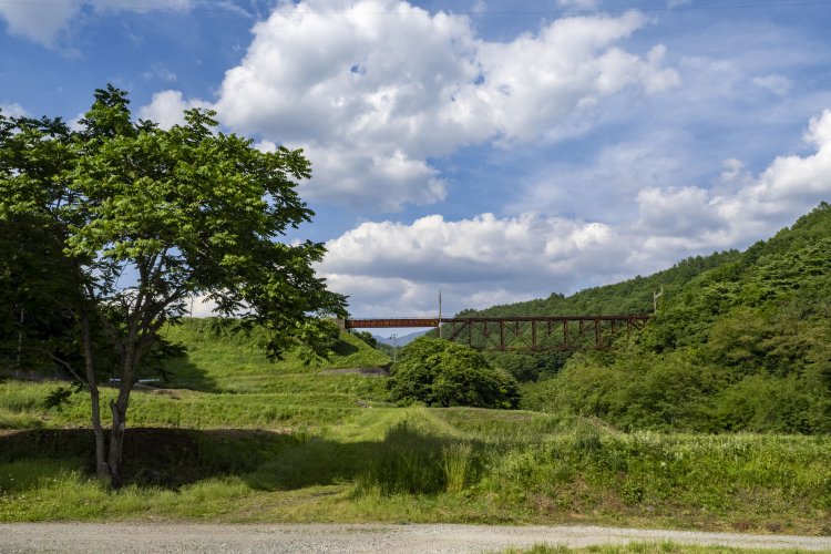 中央本線の線路付け替え区間を陸路と空撮写真で追う【前編】スイッチバックの名残りも見られる初狩～富士見間