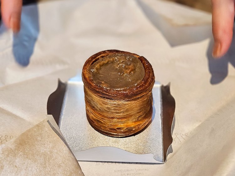 期間限定の純黒糖1000円。