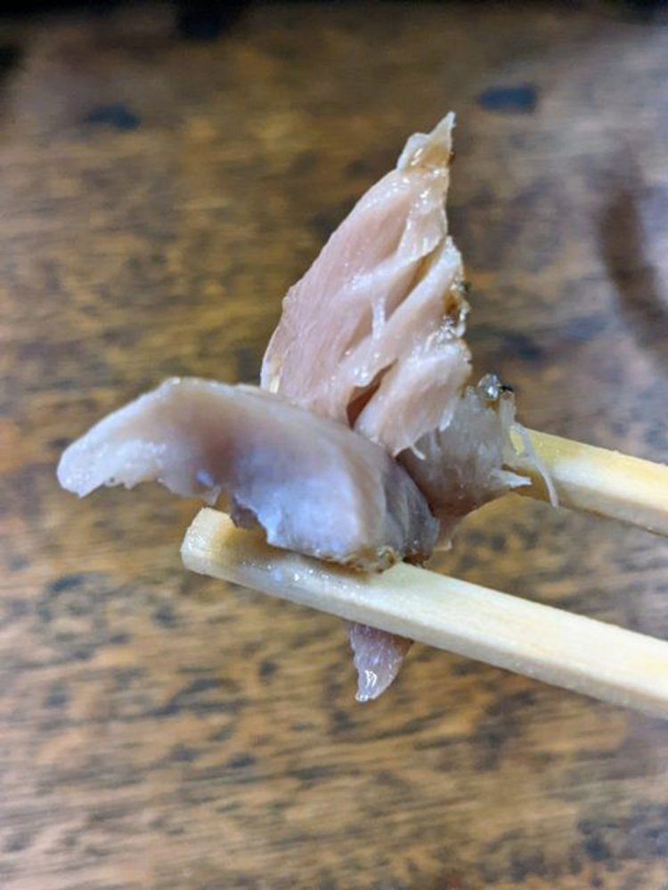 旨味がたっぷりのアジの身。