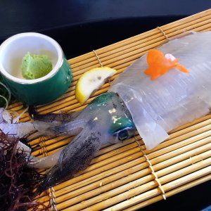 『河太郎』でイカの活き造り定食を味わう至福。食べたら忘れられない、呼子は私（イカ）の聖地そのもの【絶頂チェーン店】