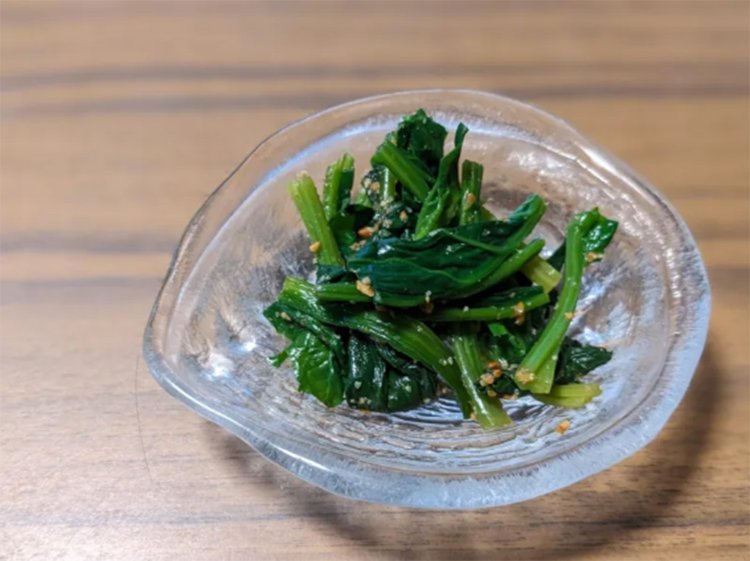 ほうれん草の胡麻和え。