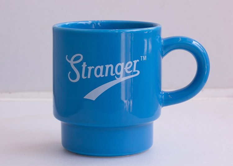 マグカップ1800円。