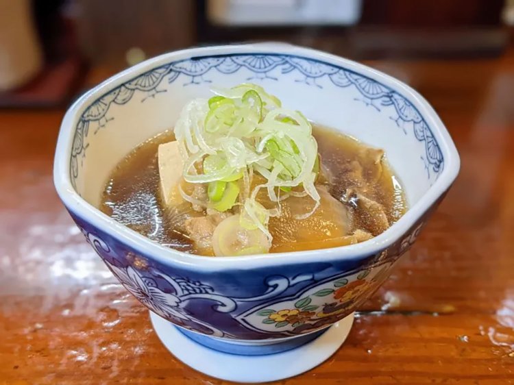 【酒場ナビ】秋田「めぐろ」