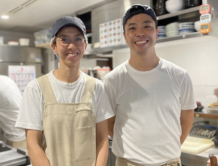 海老澤佐知子さん（左）と武さんの夫婦。今回は佐知子さんに話をうかがった。