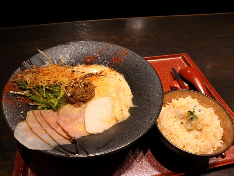 鯛担麺専門店  恋し鯛