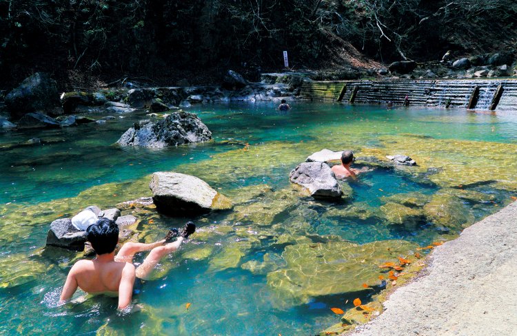 【青春18きっぷおすすめ旅】東京発1泊2日、群馬の湯の路線に身をゆだねる（高崎線・吾妻線ほか）