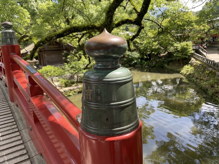 誰もが見たことのある橋のデザイン。