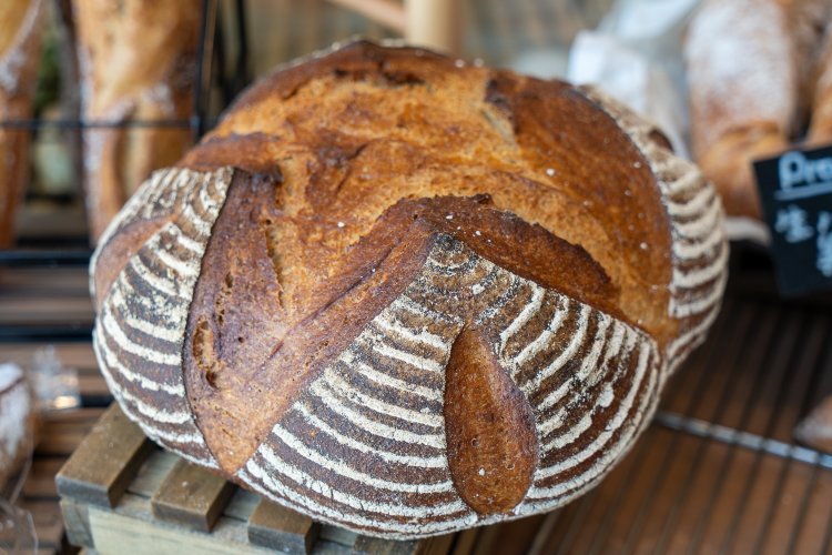 セーグルはホール1480円、ハーフ740円、4分の１サイズ370円。