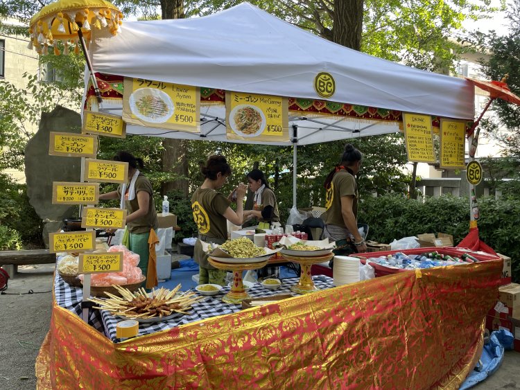 エスニックなバリ料理にビールがこれまた合う！