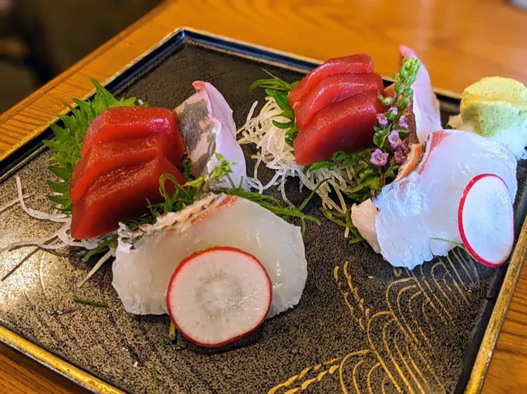 【酒場ナビ】小田原「だるま料理店」