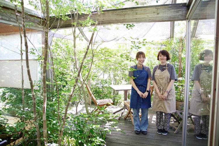 左から中原さん、石塚さん。