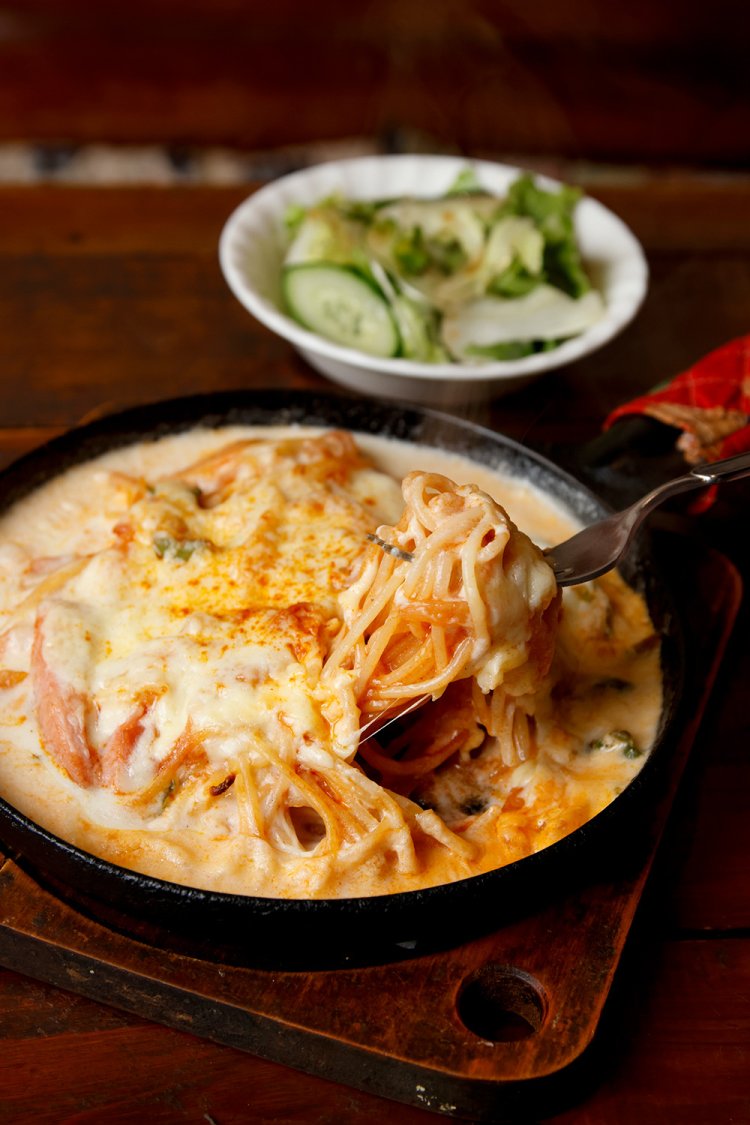 ナポリスパゲティグラタン950円。