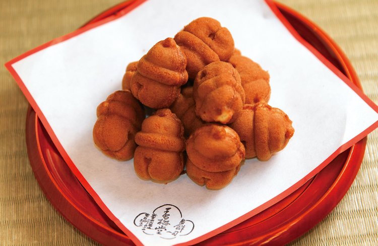 鈴焼は1袋20粒入り400円～。