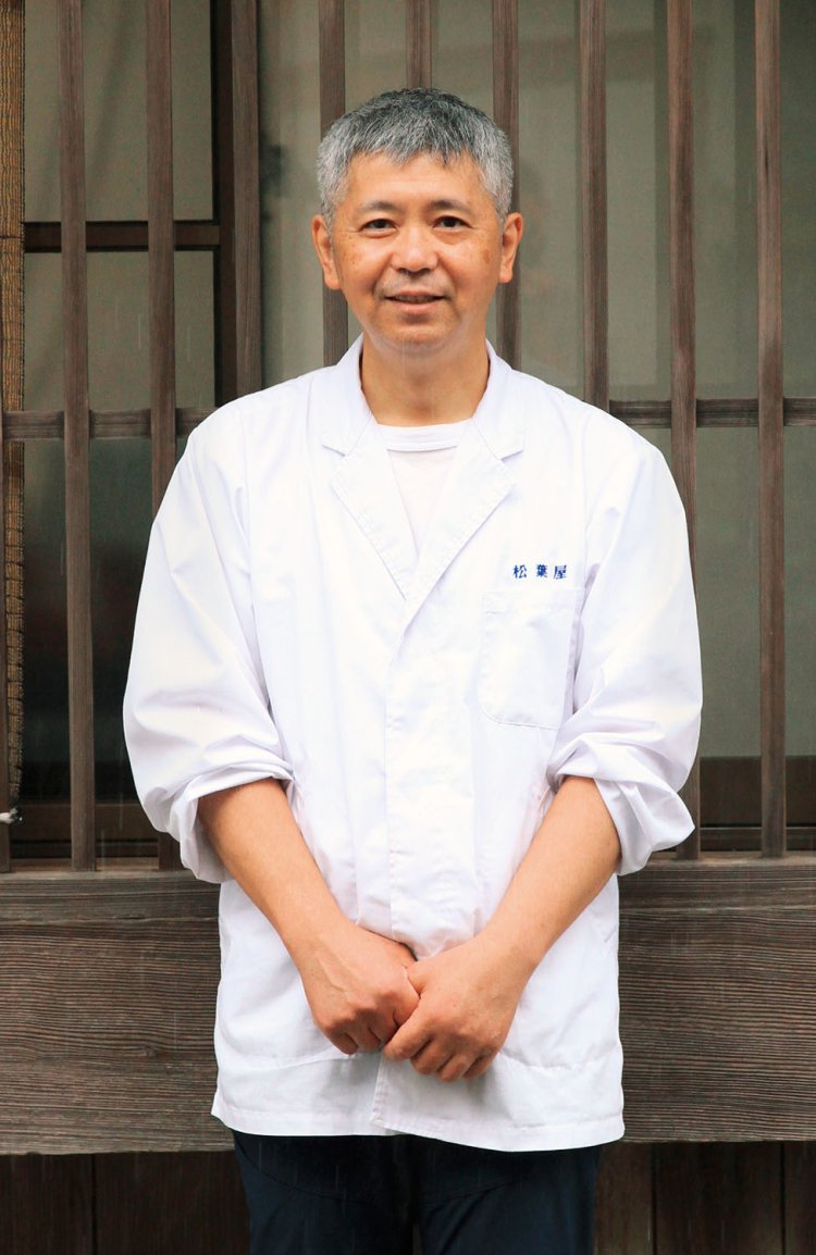 3代目の中川敏宏さん。「母・姉と家族で店を切り盛りしています」。