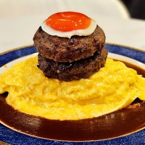 『Sweet Check』は“ぱっかーんオムライス”とバスクチーズケーキが大人気のカフェ〜黒猫スイーツ散歩 原宿表参道編14〜