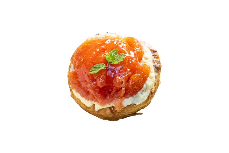 グレープフルーツ（ルビー）のデニッシュ460円。