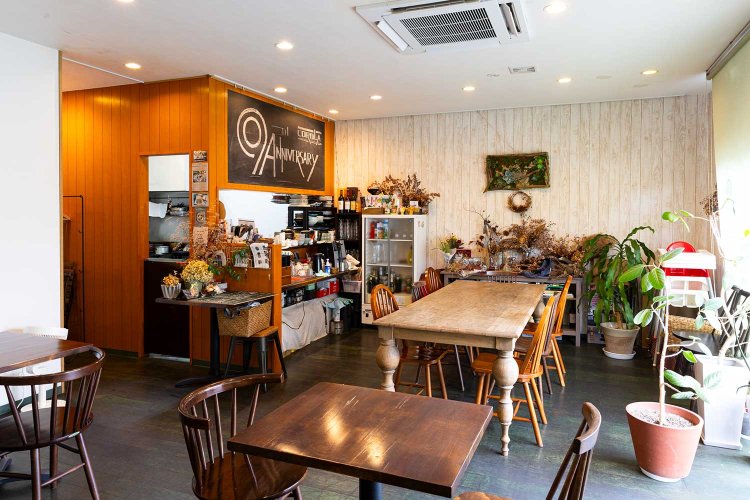 【散歩の達人】文豪の残り香を感じる海風さんぽ