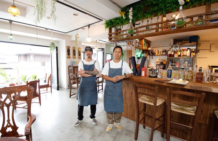 右から矢野さん、石原さん。先輩後輩の間柄だ。