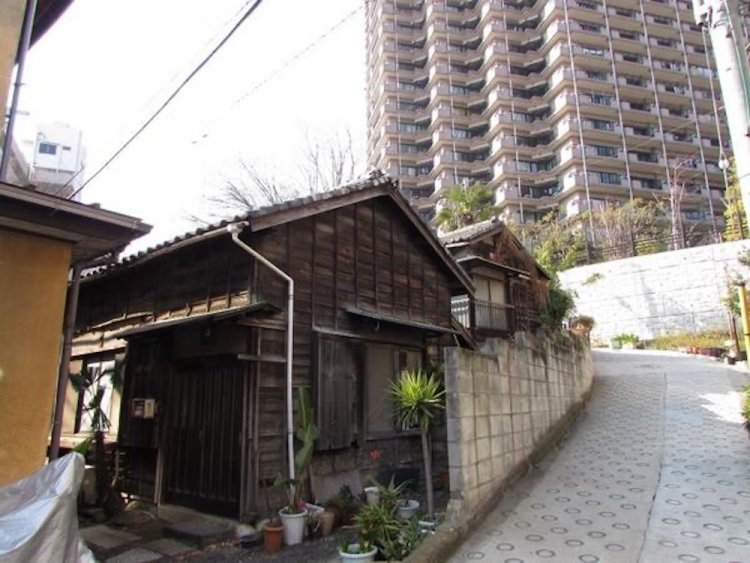 我善坊町時代の雰囲気が残る、再開発前の様子。