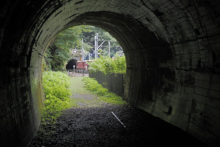 廃なるものを求めて_4FK1208