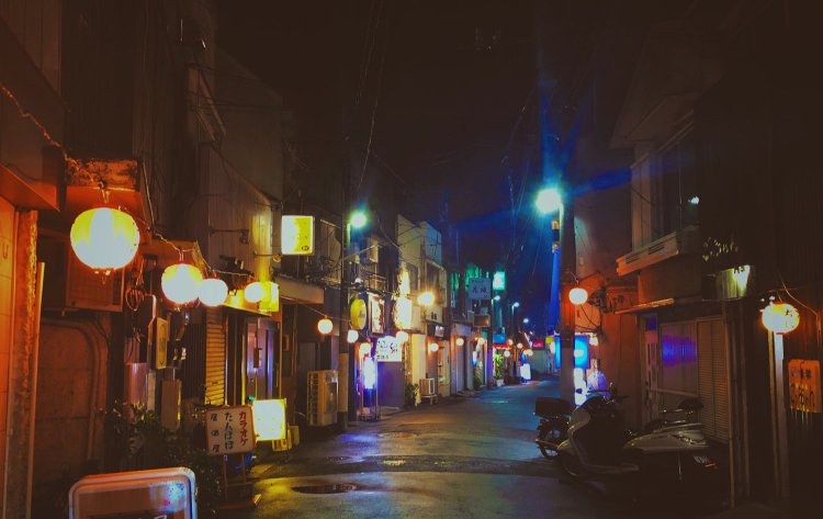 〇EJFprG0UEAA9yUm街の昭和