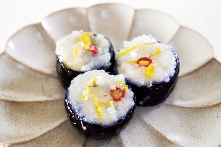 なすの漬物「花ずし」は 地元農家さんコーナーで。