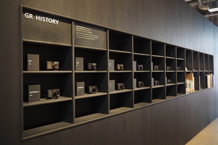 過去のGRシリーズも展示されている。