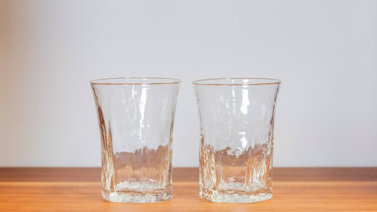 ※手作業で製作しているため、個体によって色や形が若干異なります。