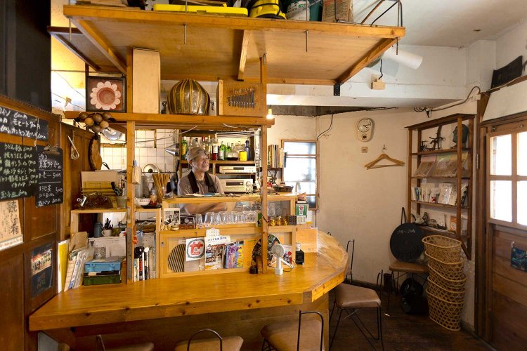 【散歩の達人】vol.1 経堂 INTO THE DEEP