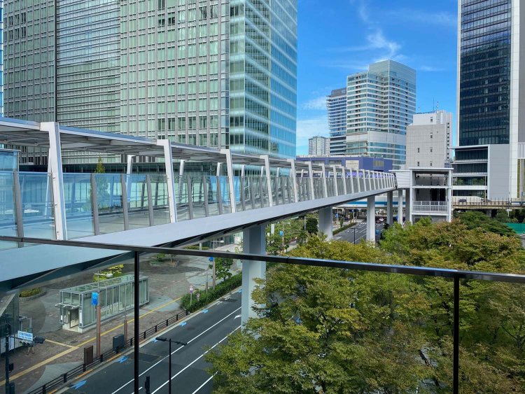 近代的でありながら、周辺景観との調和も図られた見た目だ。