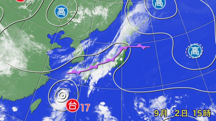 2013年9月2日。埼玉県越谷市で竜巻が発生。秋雨前線に向かって湿った空気が流れ込んだ（画像＝ウェザーマップ）。