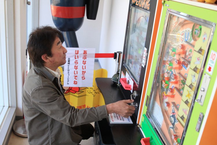駄菓子屋に置かれ、子どもを夢中にさせた10円ゲーム機。