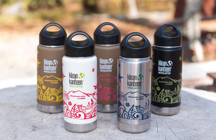 「みちくさショップ」で販売しているオリジナル保温ボトル。