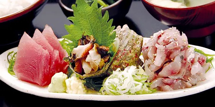 【としまらいふ】「食べログ 食堂百名店 2024」