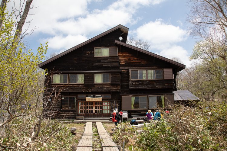 【すてきな山小屋】個性いろいろ、尾瀬の山小屋6選。季節を変えて何度も訪れたい！