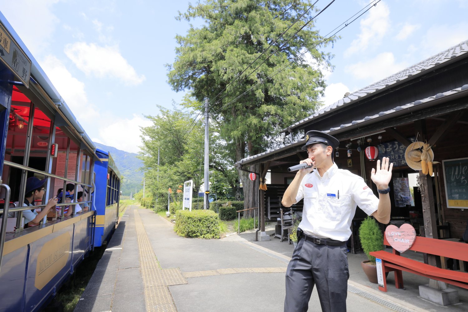 昭和3年(1928)、南阿蘇鉄道の前身である国鉄高森線開業当時の姿を残す。