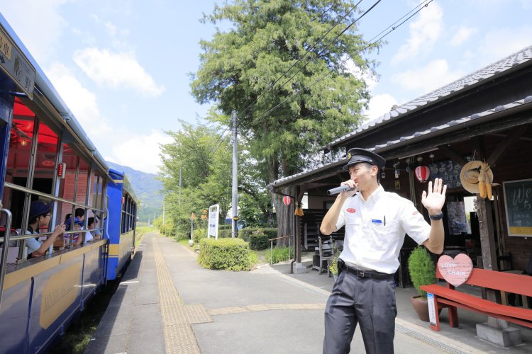 昭和3年（1928）、南阿蘇鉄道の前身である国鉄高森線開業当時の姿を残す。