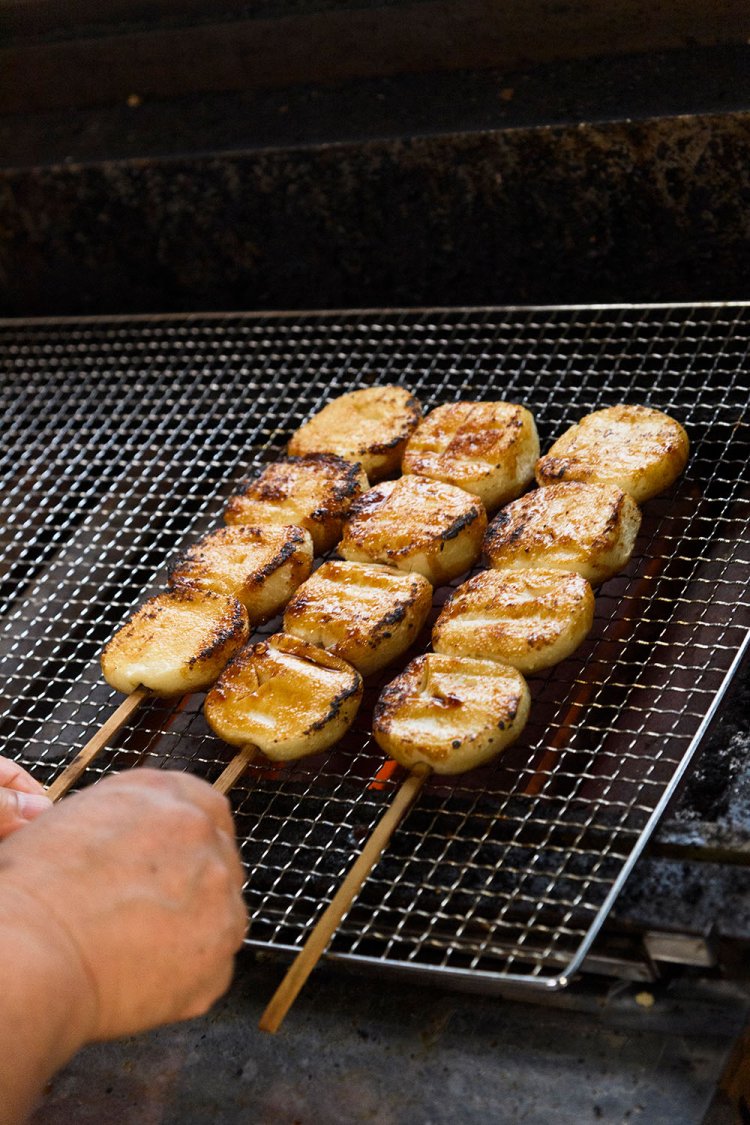 焼きまんじゅうは持ち帰りのみ。