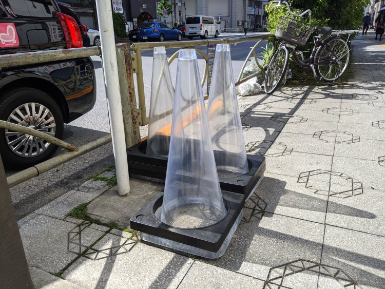 透明タイプのコーン。