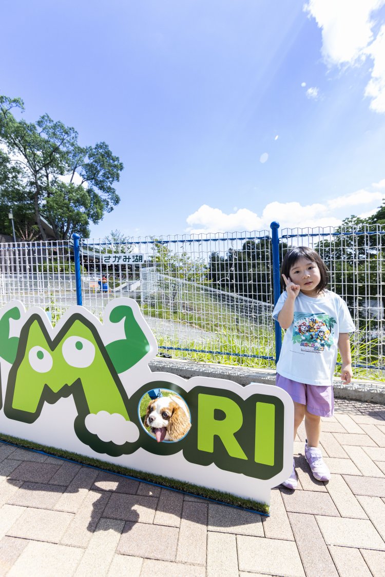 園内はワンちゃんも乗車可能なアトラクションも豊富。フォトスポットも。