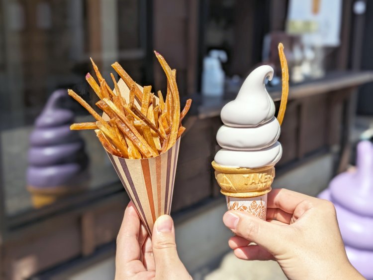 甘党なら菓子屋横丁へ！揚げたて芋けんぴ＆ソフトクリームを食べ歩きする幸せ。『菓匠右門 川越けんぴ工房直売店』