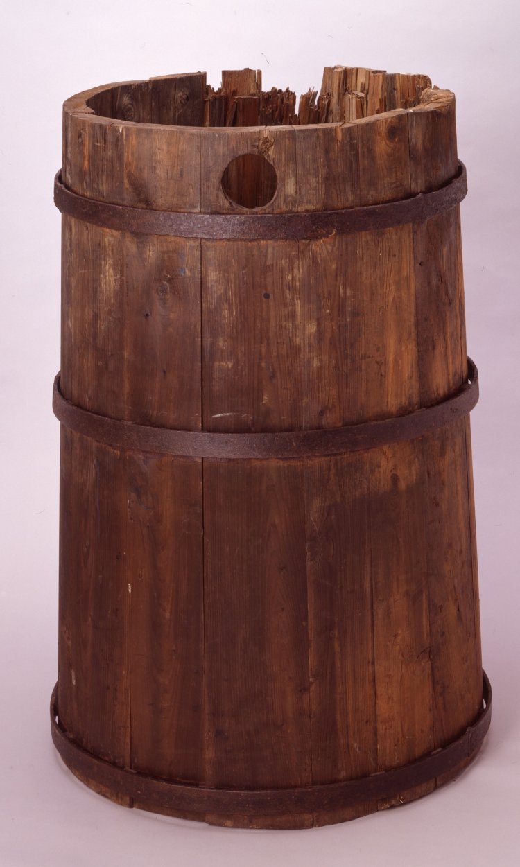 井戸側 新宿区蔵。